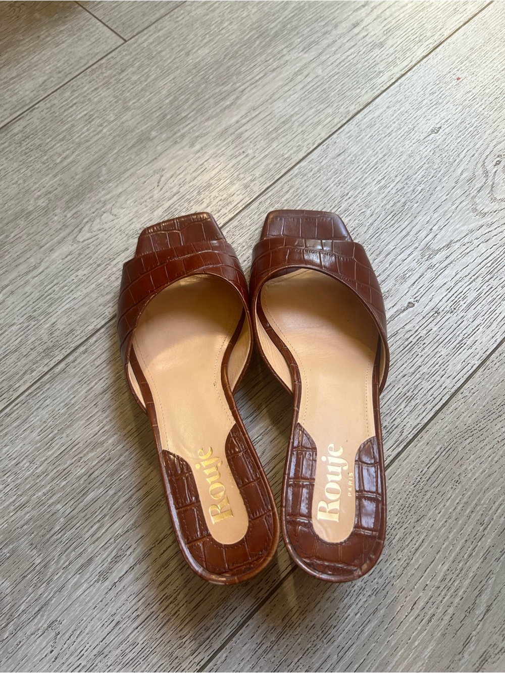 Rouje Paris Women's Brown Croc-Embossed square toe -Mid Heel Mules - Picture 5 of 8